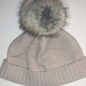 Protolano Cashmere & Pompom Beanie